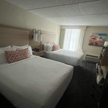 Surfside Beach Oceanfront Hotel - room 515 - Hotels Near Me - Surfside Beach, South Carolina Surfside Beach Oceanfront Hotel - room 515 - Hotels Near Me - Surfside Beach, South Carolina