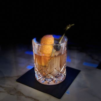 Craftz Lounge - Megan's Old fashion - Cocktail Bars Near Me - Riverside, California