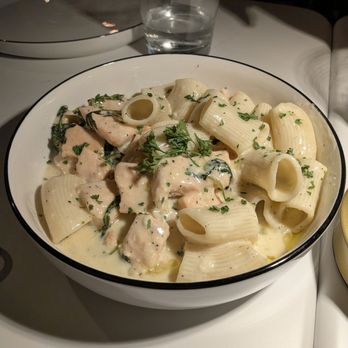 Ambue Restaurant - Salmon Lemon pasta - Latin American Near Me - Los Angeles, California