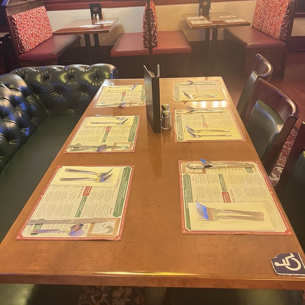 The Old Spaghetti Factory - Nice comfortable setting - Italian Near Me - Duarte, California The Old Spaghetti Factory - Nice comfortable setting - Italian Near Me - Duarte, California