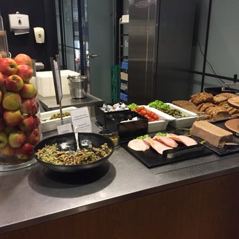 Aviator Lounge - Some deli meats. - Airport Lounges Near Me - Kastrup, 84