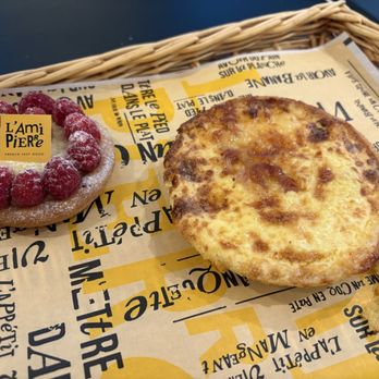 L'Ami Pierre - French Cafe - Quiche Lorraine, fluffy and delicious. And Raspberry tart. - French Near Me - New York, New York L'Ami Pierre - French Cafe - Quiche Lorraine, fluffy and delicious. And Raspberry tart. - French Near Me - New York, New York