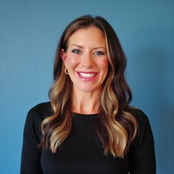 Jacklyn Weekley: Allstate Insurance