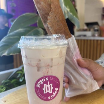 Yoyo's Botaneria - Strawberry Horchata / Fresa & Nutella Marquesitas - Desserts Near Me - Cherryland , California Yoyo's Botaneria - Strawberry Horchata / Fresa & Nutella Marquesitas - Desserts Near Me - Cherryland , California