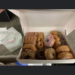 Paradise Donuts