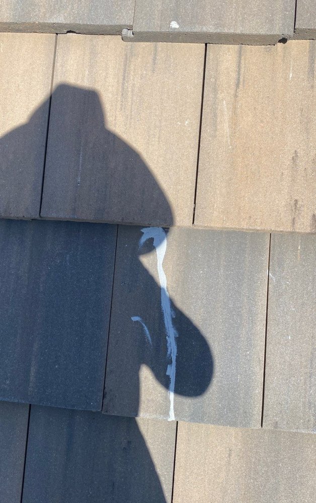 Slide of R4 Roofing and Reconstruction