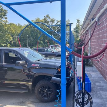 QuiXpress Car Wash - Come to use free vacuum ( only for our customers) at QuiXpress Car Wash - Car Wash Near Me - Newtown, Connecticut QuiXpress Car Wash - Come to use free vacuum ( only for our customers) at QuiXpress Car Wash - Car Wash Near Me - Newtown, Connecticut