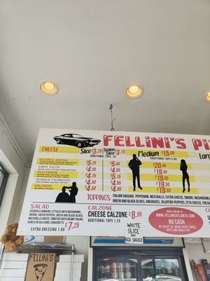 Fellini's Pizza by null
