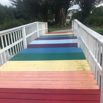 Dixie Memorial Pet Gardens - Rainbow bridge at Dixie Memorial pet gardens - Pet Cremation Services Near Me - Millington, Tennessee Dixie Memorial Pet Gardens - Rainbow bridge at Dixie Memorial pet gardens - Pet Cremation Services Near Me - Millington, Tennessee