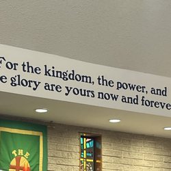 Crown of Glory Lutheran Wels