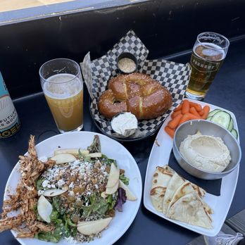 Ferment Brewing Company - Giant pretzel, salad with chicken, hummus plate - Brewpubs Near Me - Hood River, Oregon