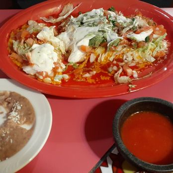 Puerto Vallarta - Deluxe burrito, side of beans and super hot salsa - Mexican Near Me - Coos Bay, Oregon Puerto Vallarta - Deluxe burrito, side of beans and super hot salsa - Mexican Near Me - Coos Bay, Oregon