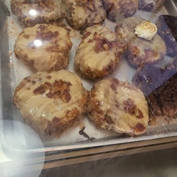 Parlor Doughnuts - Display - Coffee & Tea Near Me - Pensacola, Florida