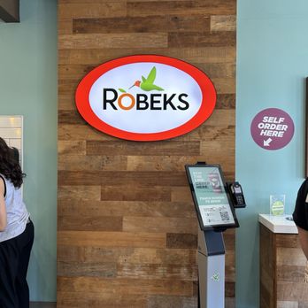 Robeks Fresh Juices & Smoothies - Juice Bars & Smoothies Near Me - Westlake, Ohio Robeks Fresh Juices & Smoothies - Juice Bars & Smoothies Near Me - Westlake, Ohio