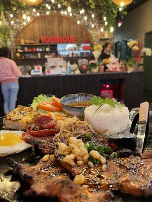 Yoonique Phở & Grill by null