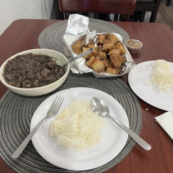 Matthew's Grill - Lechon kawali and Dinoguan with white rice. - Filipino Near Me - Gaithersburg, Maryland