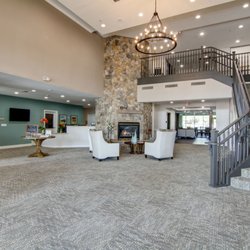 Deer Valley Senior Living - Deer Valley's resort-style atmosphere encourages residents to live life to the fullest!
