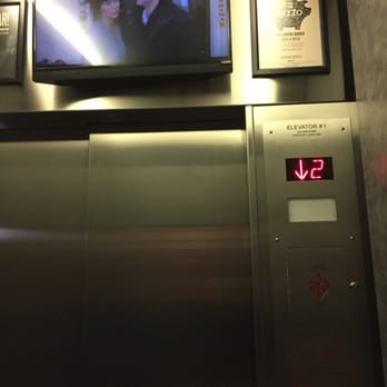 Sienna Mercato - TV in the elevator - Italian Near Me - Pittsburgh, Pennsylvania Sienna Mercato - TV in the elevator - Italian Near Me - Pittsburgh, Pennsylvania