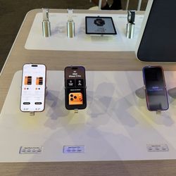 AT&T Store - IPhone 17 on display