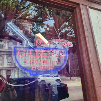Gilbert's Chowder House - Gilberts - Seafood Near Me - Portland, Maine Gilbert's Chowder House - Gilberts - Seafood Near Me - Portland, Maine