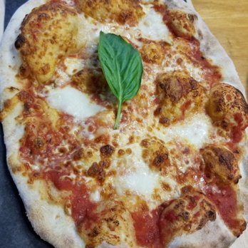 Speducci Mercatto - Margarita pizza - Italian Near Me - Toronto, Ontario