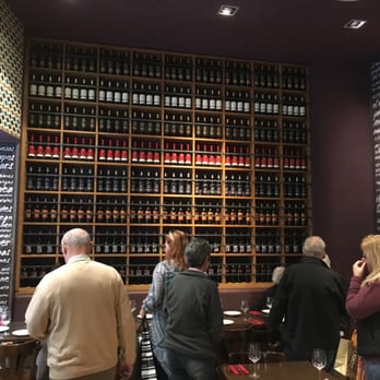 Xaloc - nice wine selection - Tapas Bars Near Me - Barcelona, B