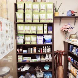 Hafez Pharmacy & Travel Clinic