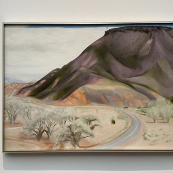 Georgia O'Keeffe Museum - Art Museums Near Me - Santa Fe, New Mexico