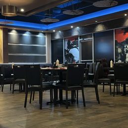 Restaurant Ambiance