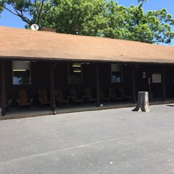 Black River Lodge - Arcade room and check in
