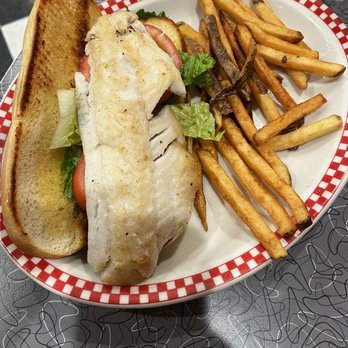 Ze's Diner - Walleye sandwich - Breakfast & Brunch Near Me - Prior Lake, Minnesota Ze's Diner - Walleye sandwich - Breakfast & Brunch Near Me - Prior Lake, Minnesota
