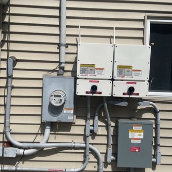 Surf Clean Energy - A little congested. However, I thought the hanging of the equipment and the conduit was done. Neat. It's too bad they didn't finish the job. - Solar Installation Near Me - Long Beach, New York Surf Clean Energy - A little congested. However, I thought the hanging of the equipment and the conduit was done. Neat. It's too bad they didn't finish the job. - Solar Installation Near Me - Long Beach, New York