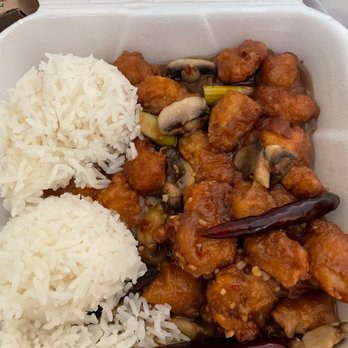 Yummy House - Spicy Yummy Chicken Lunch Special - Chinese Near Me - Altamonte Springs, Florida
