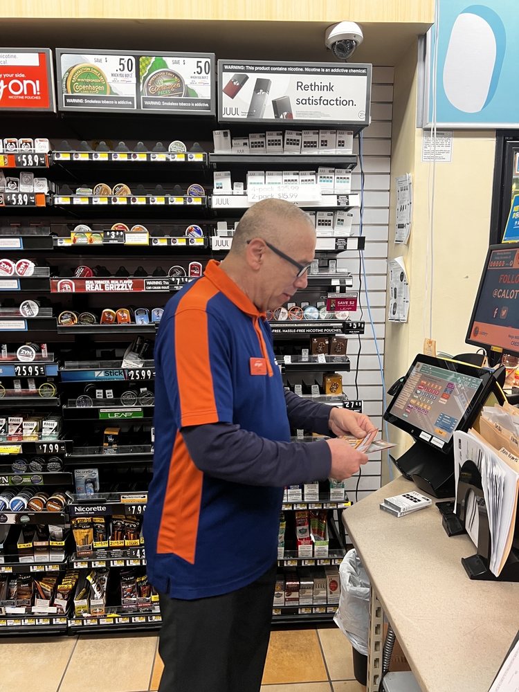 AMPM Updated May 2024 13 Photos & 32 Reviews 42334 Jefferson St