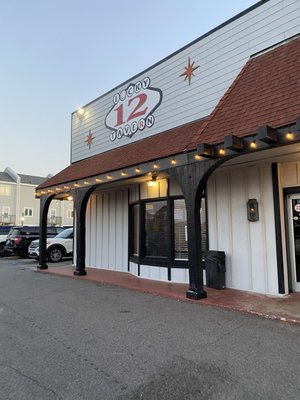 Lucky 12 Tavern by null