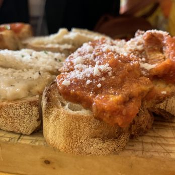 La Fraschetta di Castel Sant'Angelo - Bruschetta - Italian Near Me - Rome, RM