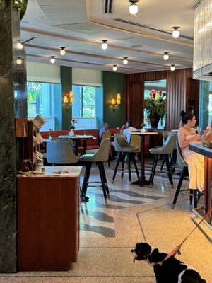 Sant Ambroeus Palm Beach by null