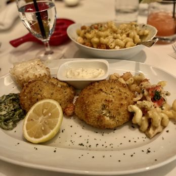 Steak 48 - Maryland Style Lump Crab Cakes, Creamed Spinach, Alaskan King Crab & Rock Shrimp Mac & Cheese, and Chef Heather King's au Gratin Potatoes - Steakhouses Near Me - Charlotte, North Carolina
