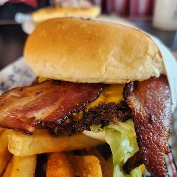 ARCHIE’S GIANT HAMBURGERS & BREAKFAST - Updated November 2025 - 697 ...
