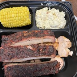 McKenzie's Barbeque & Burgers - 3 Meat Plate