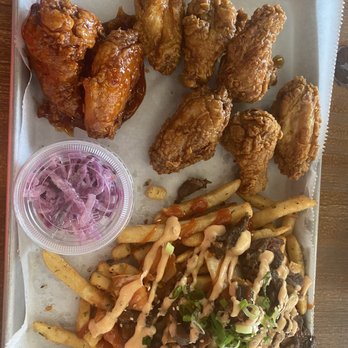 Katy Hoodadak - Sweet & Spicy Sauce, honey, Soy Garlic Sauce, original (L to R) with bulgogi fries - Chicken Shop Near Me - Katy, Texas Katy Hoodadak - Sweet & Spicy Sauce, honey, Soy Garlic Sauce, original (L to R) with bulgogi fries - Chicken Shop Near Me - Katy, Texas