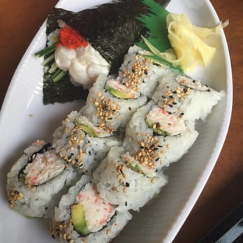 Masa Japanese Restaurant - California roll and scallop cone - Japanese Near Me - Vancouver, British Columbia Masa Japanese Restaurant - California roll and scallop cone - Japanese Near Me - Vancouver, British Columbia