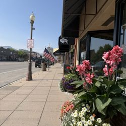 The Bigg Chill - Walking around Cody, WY