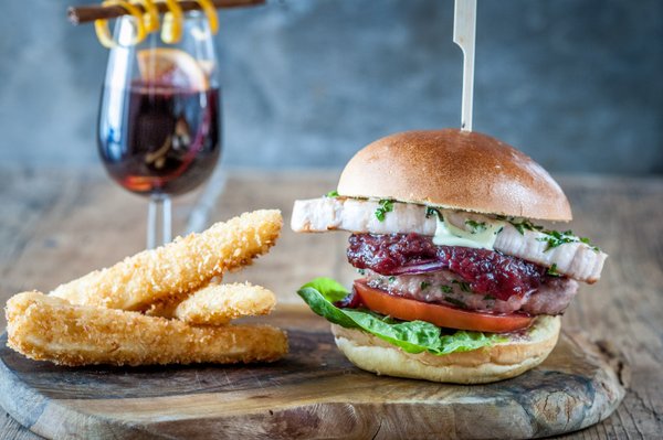 Burgers & Fish Padstow by null