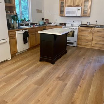 Busenbark Flooring & Granite - Carpeting Near Me - Farmington, Missouri Busenbark Flooring & Granite - Carpeting Near Me - Farmington, Missouri