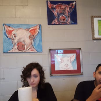 The Pig & Pint - Pig love decor and art! - Barbeque Near Me - Jackson, Mississippi The Pig & Pint - Pig love decor and art! - Barbeque Near Me - Jackson, Mississippi