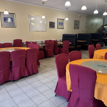 Richport Chinese Restaurant - Inside of restaurant~ - Chinese Near Me - Richmond, British Columbia Richport Chinese Restaurant - Inside of restaurant~ - Chinese Near Me - Richmond, British Columbia