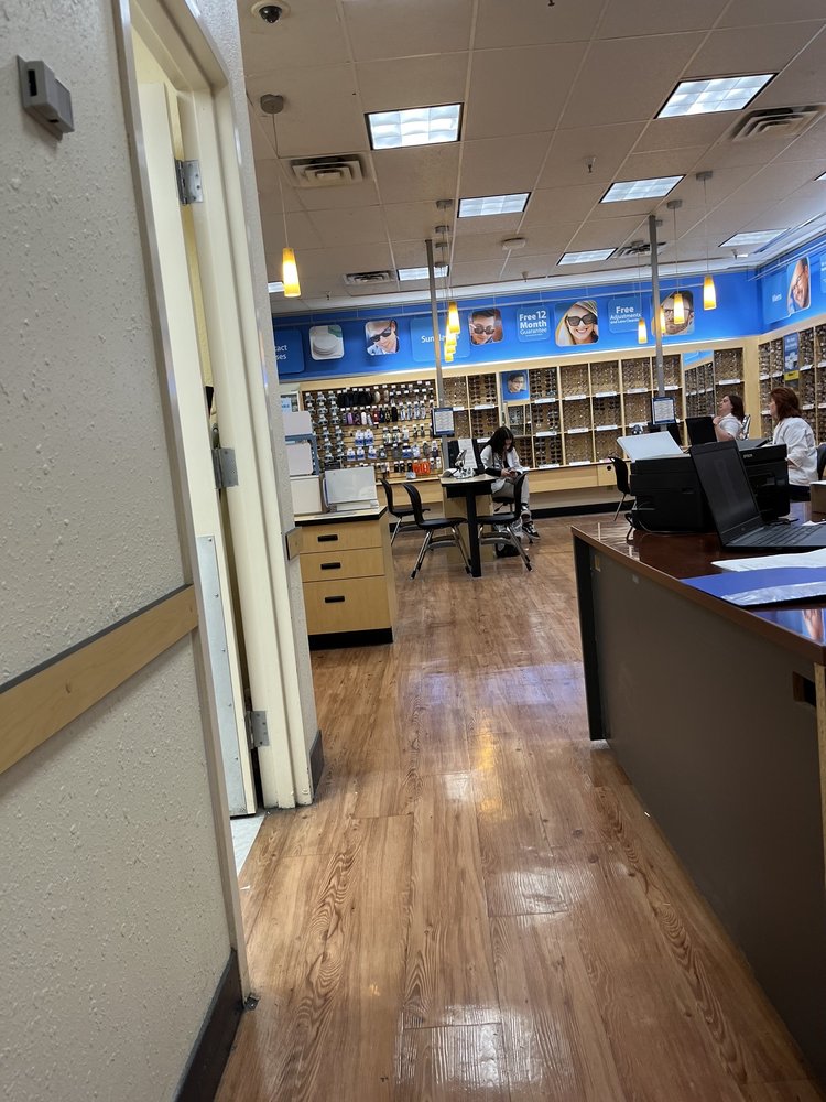 WALMART SUPERCENTER Updated September 2024 32 Photos & 37 Reviews