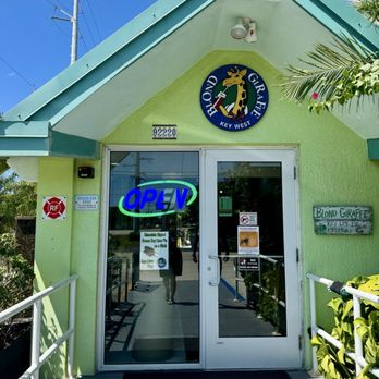 Blond Giraffe Key Lime Pie Factory - Desserts Near Me - Tavernier, Florida Blond Giraffe Key Lime Pie Factory - Desserts Near Me - Tavernier, Florida