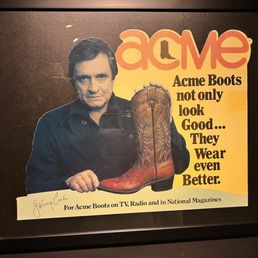 I want these boots now.... I want these boots now....